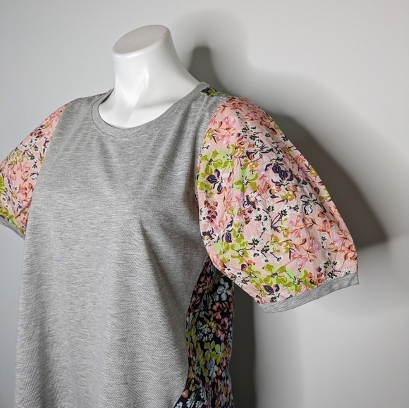 Anthro Maeve grey pink colorful floral puff balloon sleeve tshirt M - Picture 3 of 8
